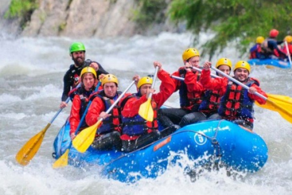 Rafting Sungai Elo
